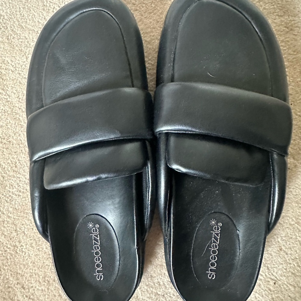 Shoe Dazzle Black Loafers Slip-Ons Modern Design